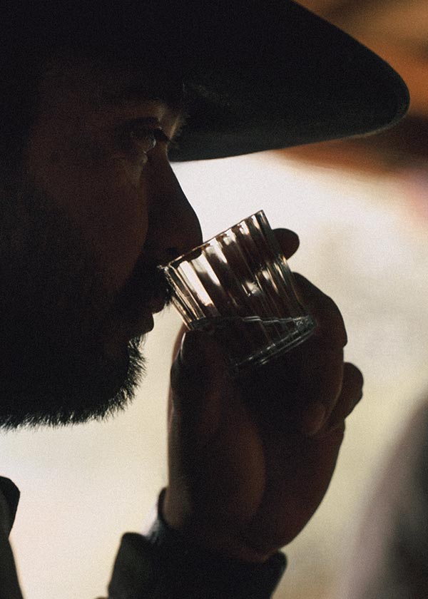 A mazcalero testing the best mezcal